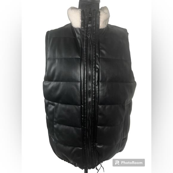 NWOT Rebecca Minkoff Black Vegan Leather Sherpa Wool Reversible Vest Jacket L - Picture 2 of 7
